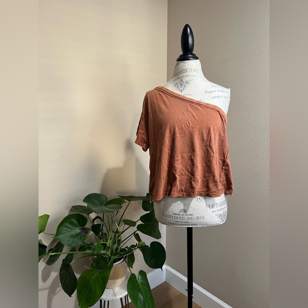 Free People One shoulder T shirt